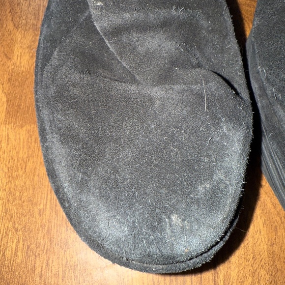 Black Suede Fly London Booties With Comfort Heel, Wast-On Hook-and-Loop Closure - Picture 4 of 16